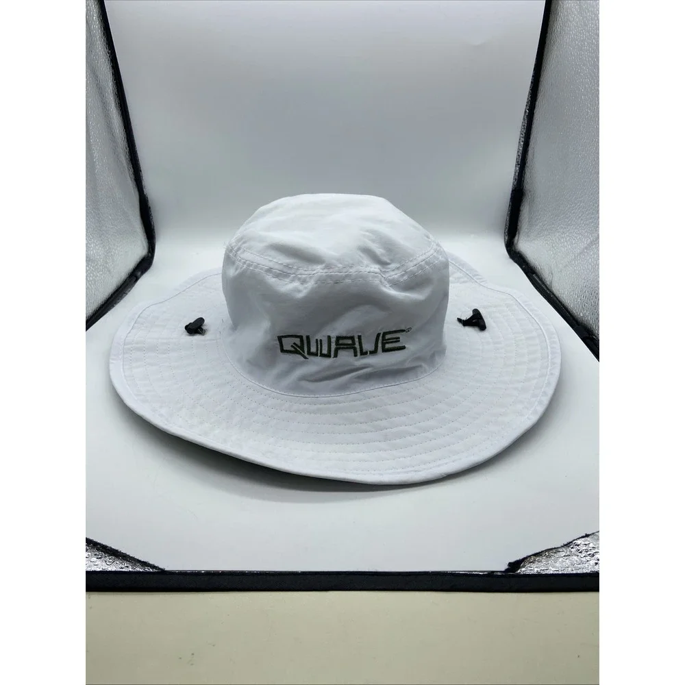 Qwave White Bucket Hat With